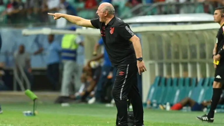 Transmissão jogo do Athletico PR x RB Bragantino e horário (25/06)