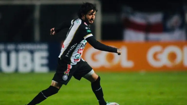 Onde assistir Vila Nova x Operário PR hoje: horário e escalações (16/06)