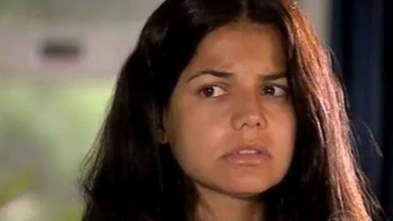 Final de Alexandra em Alma Gêmea: relembre com ela termina