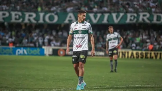 Brasileirão: onde assistir Ceará x Coritiba ao vivo e horário hoje (04/06)