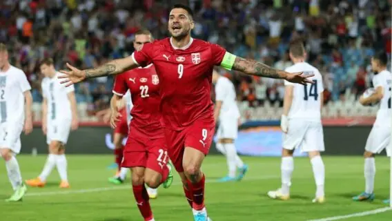 Onde assistir Eslovênia x Sérvia ao vivo, horário e escalações (12/06)