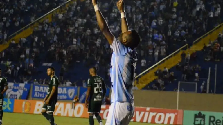 Onde assistir Londrina x CSA hoje (02/07): horário e canal ao vivo