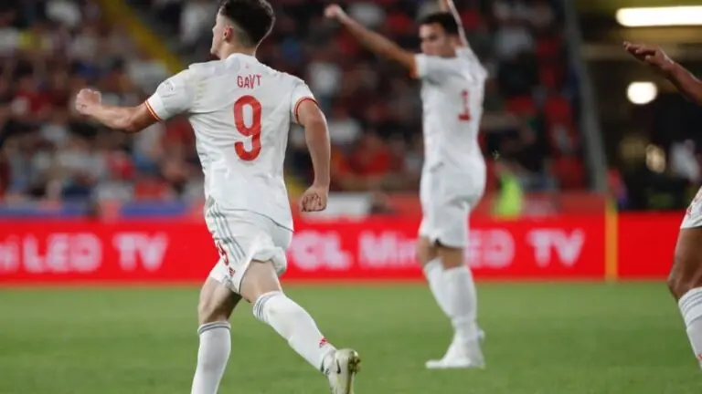 Onde assistir Suíça x Espanha ao vivo: canal, horário e escalações (09/06)