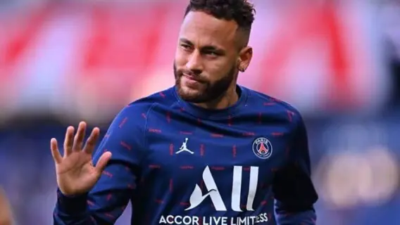 Quanto Neymar ganha por dia no PSG em 2022?