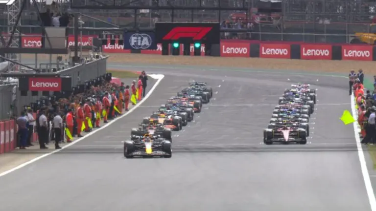 Acidente Fórmula 1 hoje: veja a colisão no GP Silverstone