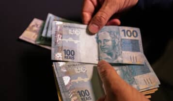 Auxílio Brasil R$ 600