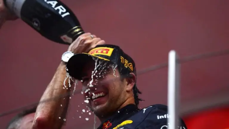 Qual é o champagne da Fórmula 1 e origem da tradição