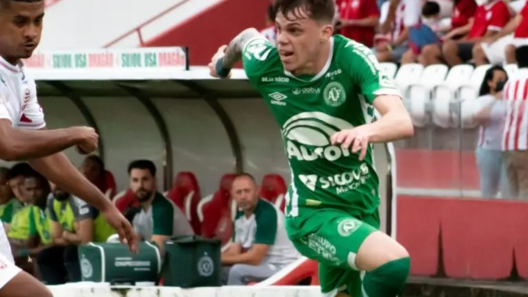 Onde assistir jogo da Chapecoense hoje (23/07) na TV e online