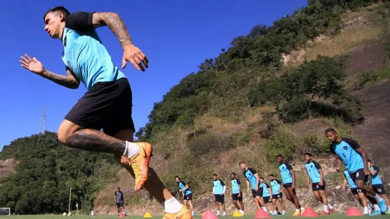 Onde assistir Cuiabá x Botafogo ao vivo e horário do jogo (10/07)