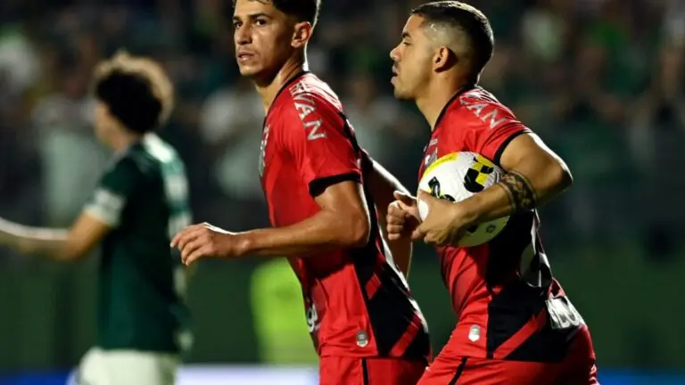 Onde assistir Athletico x Bahia hoje (12/7): transmissão ao vivo e horário