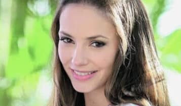 Professora Helena da novela Carrossel