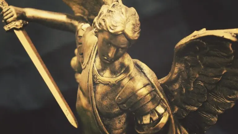 21 dias Arcanjo Miguel: poderosa oração de limpeza espiritual