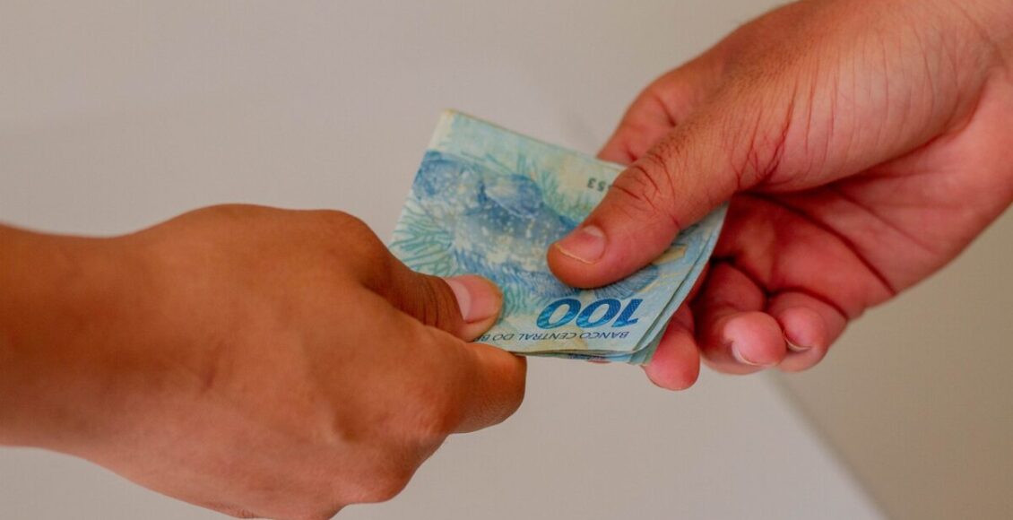 Auxílio Brasil
