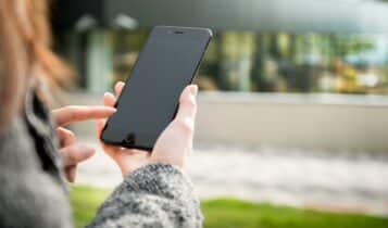 Celular na cabine de votação é crime