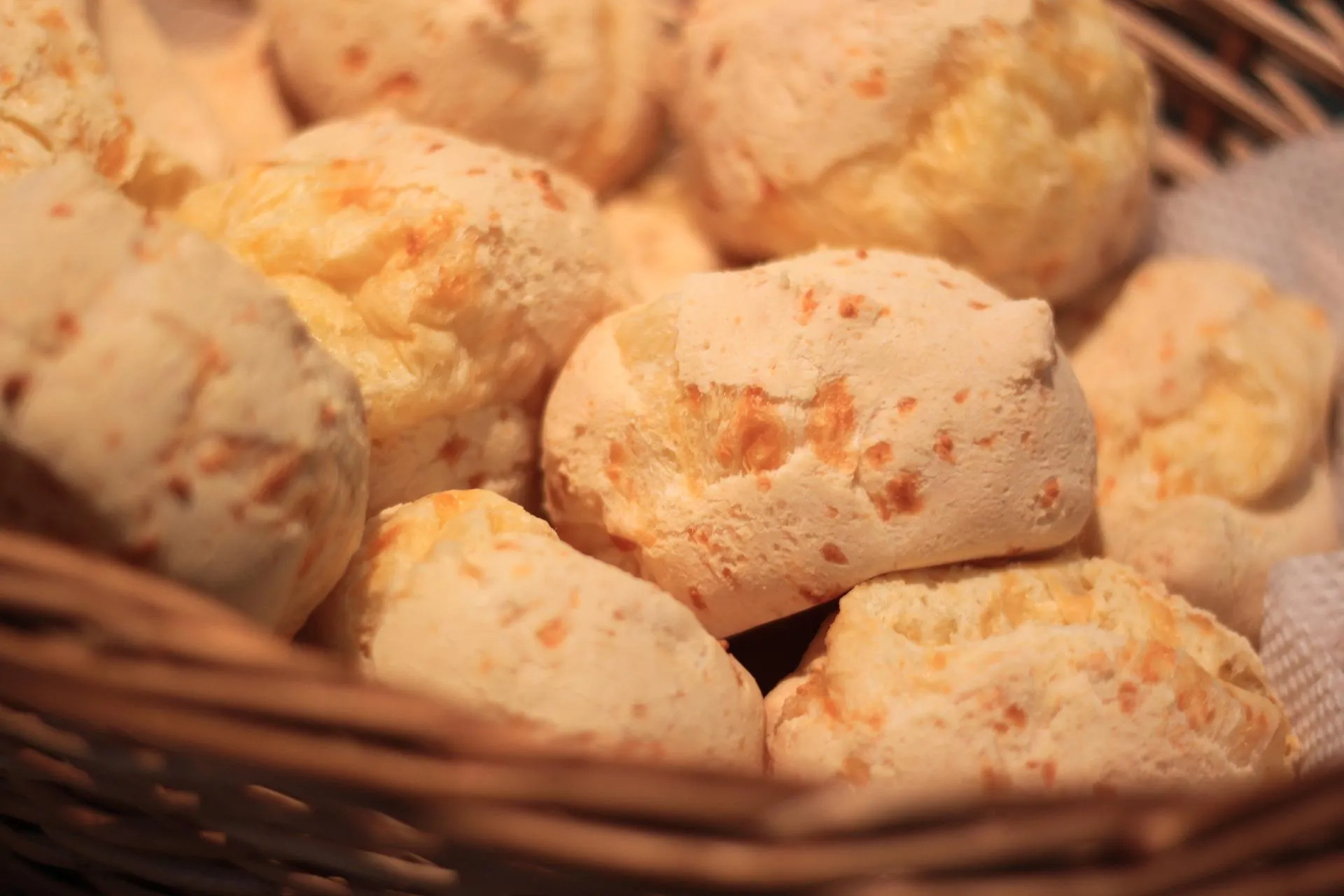 pão de queijo de Café da manhã de Dia dos Pais