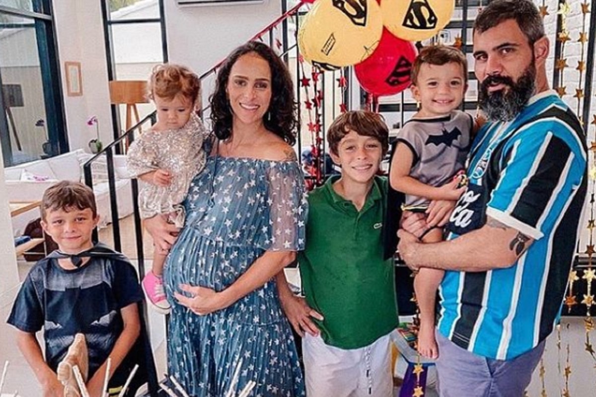 Juliano Cazarré tatuagens: veja os desenhos do ator familia juliano cazarre