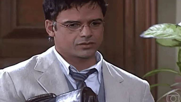 Final professor Edmundo terá duas prisões e ajuda inesperada