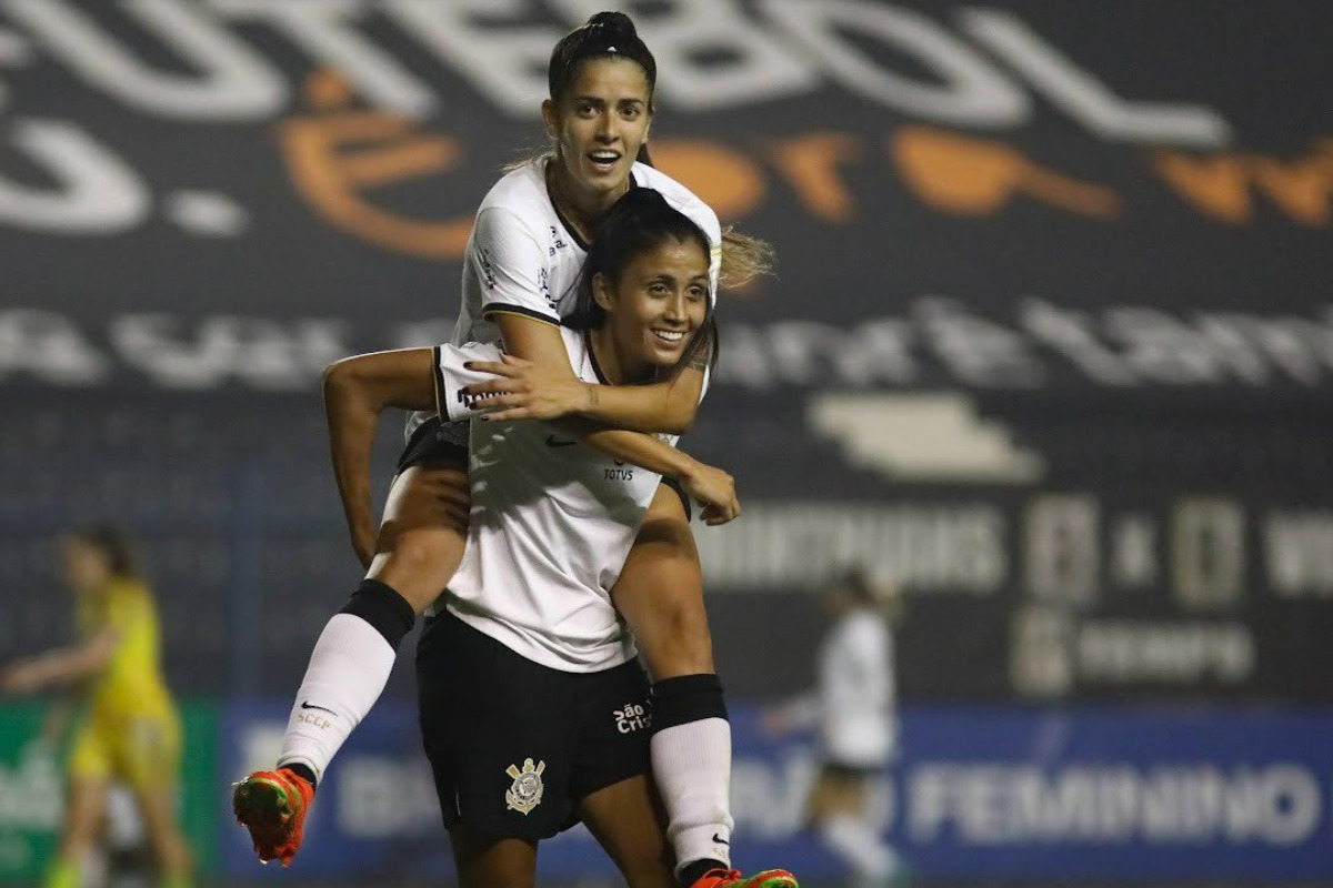 Brasileirão Feminino: Assista ao vivo e de graça Corinthians x ESMAC