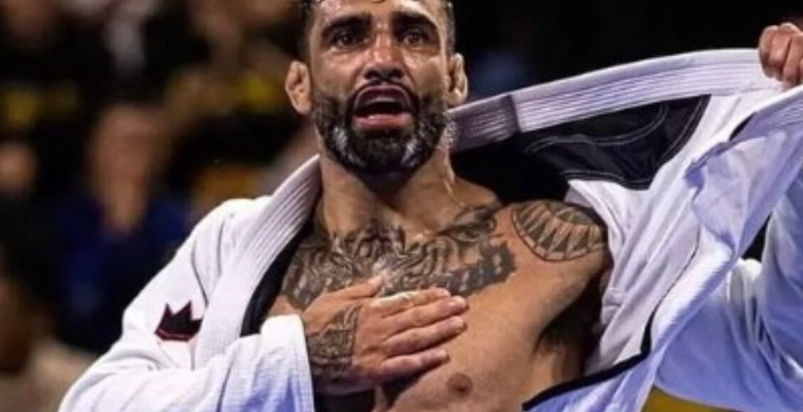 Títulos de Leandro Lo