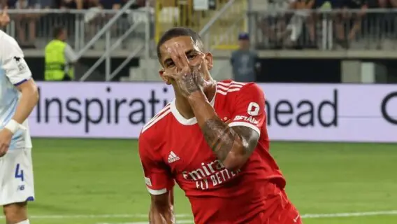 Onde assistir jogo do Benfica hoje na Champions (23/08)