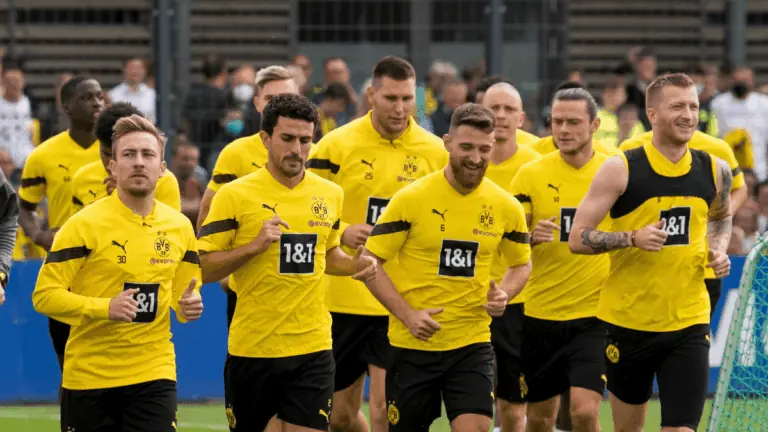Jogo do Borussia Dortmund hoje (06/08) onde assistir DE GRAÇA na TV