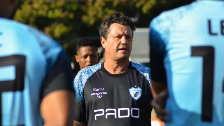 Onde assistir Vila Nova x Londrina ao vivo e horário da Série B (12/08)