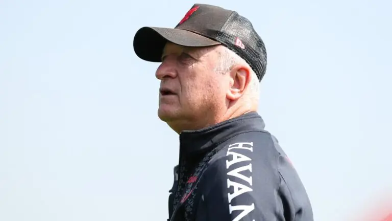 Qual canal vai passar Ceará x Athletico PR hoje ao vivo (27/8)