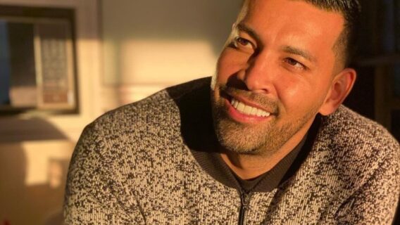 André Santos A Fazenda 14: campeão do Flamengo está no paiol