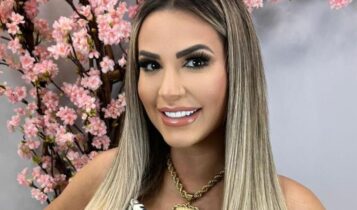 Deolane Bezerra tem doutorado