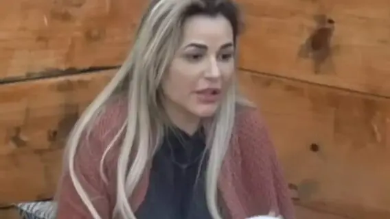 Deolane desistiu da Fazenda 2022? Advogada se despede dos colegas