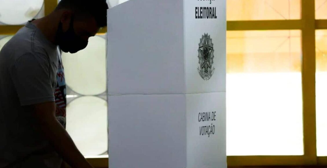 em quantos deputados eu posso votar