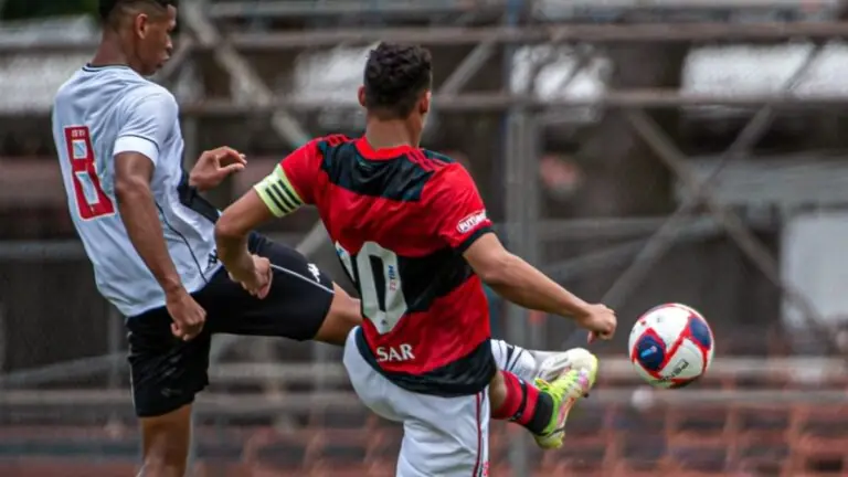 Jogo do Flamengo sub 17 hoje: onde vai passar e horário (22/09)