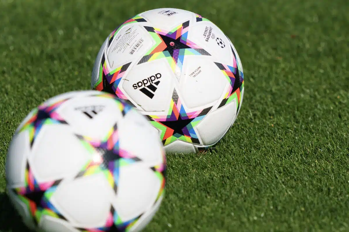 Onde assistir jogo do Ajax hoje