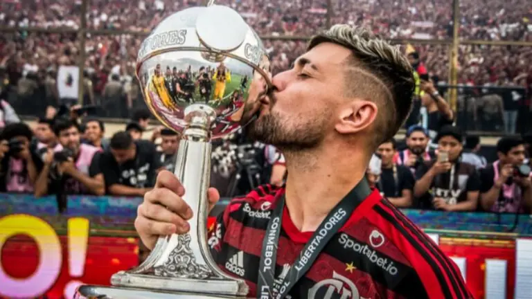 Onde vai ser a final da Libertadores 2022? Conheça o Monumental