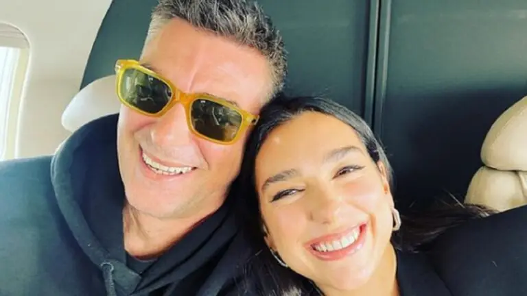 Quem é o Pai da Dua Lipa? Conheça a família da cantora