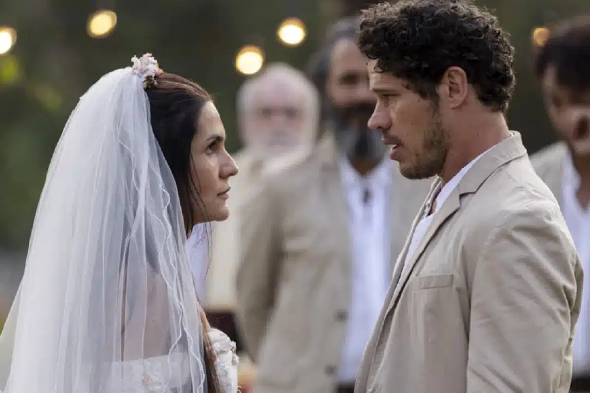 casal Zefa e Tadeu em pantanal 