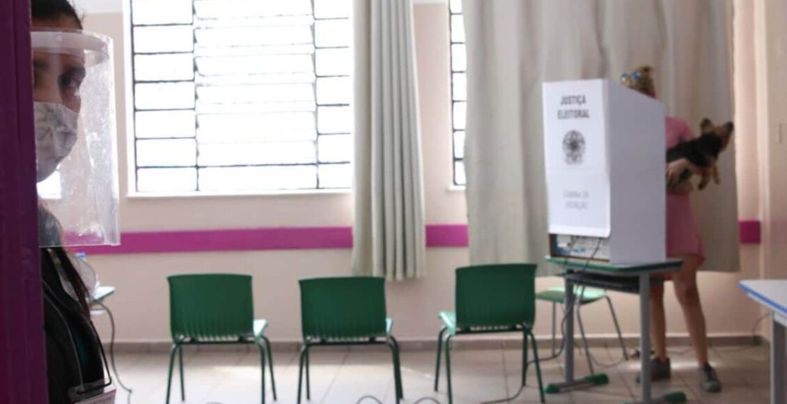 como funciona o voto de legenda