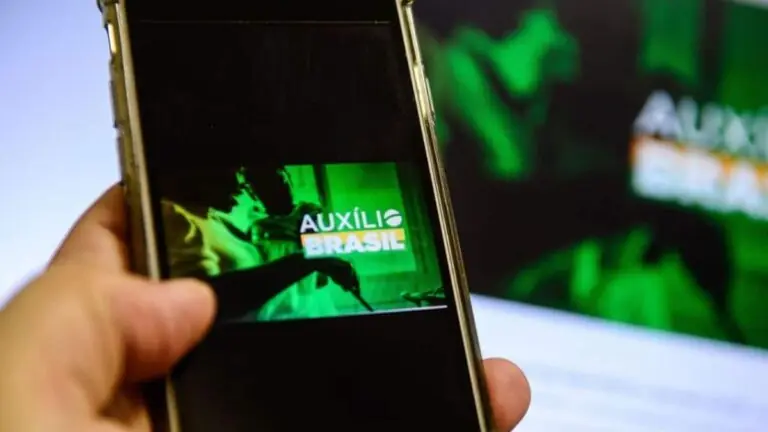 Auxílio Brasil antecipado em outubro 2022: veja o novo calendário de pagamentos