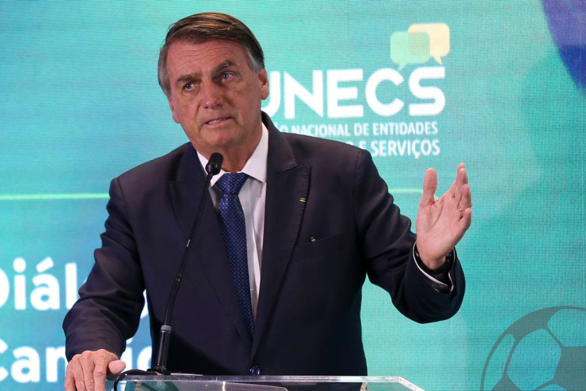 Bolsonaro é católico ou evangélico