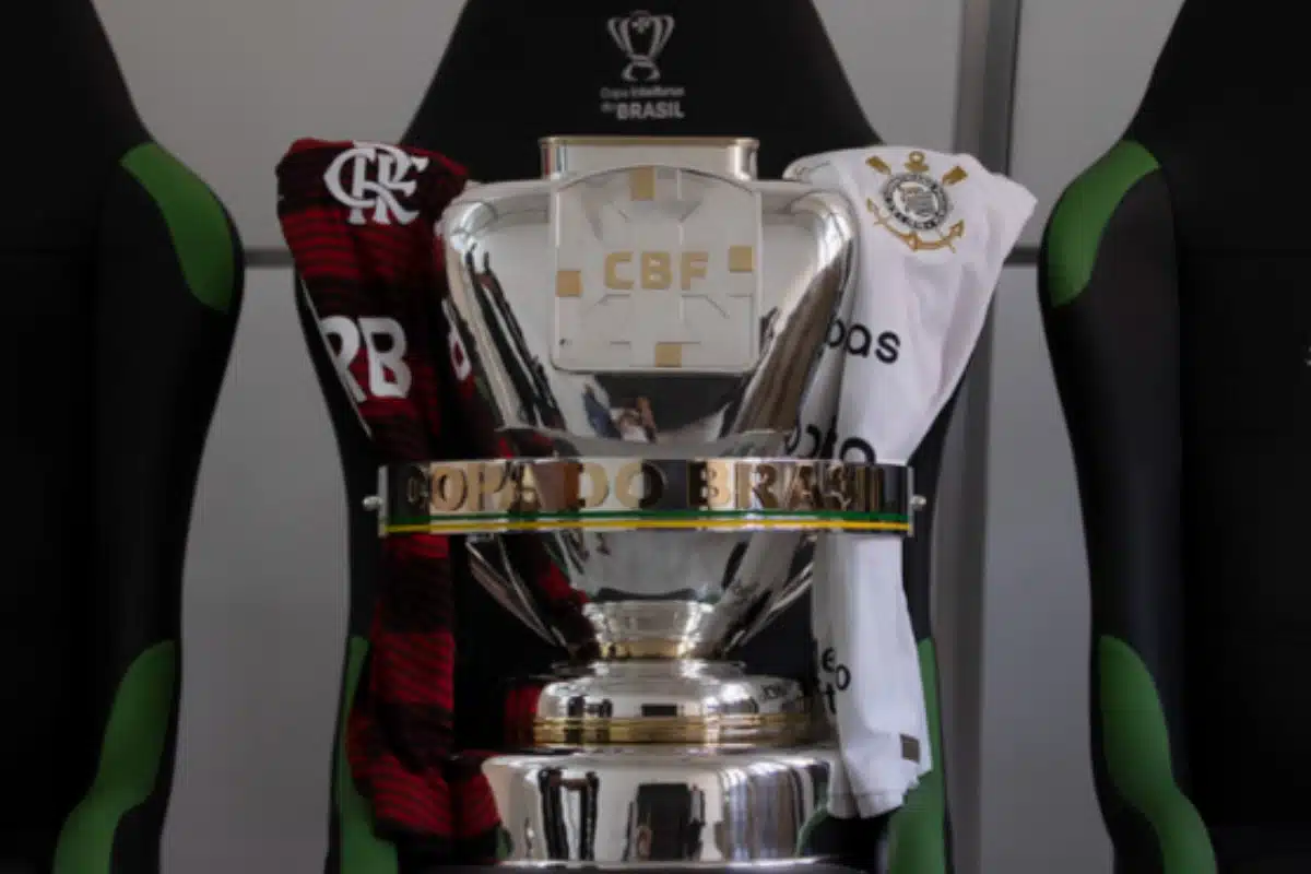 Bruno Henrique vai jogar hoje