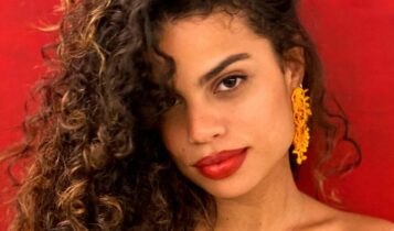 clara buarque em travessia