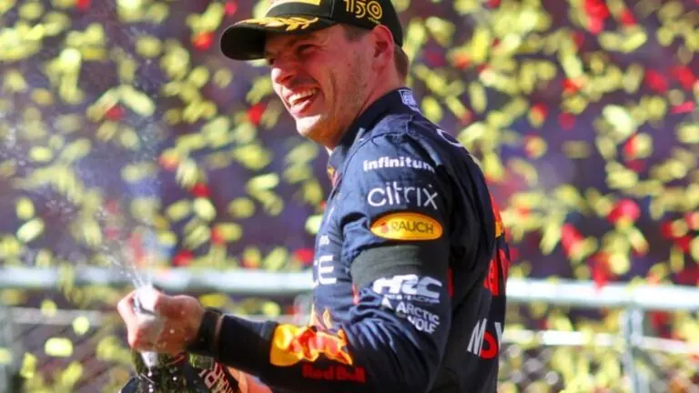 Verstappen é campeão da F1 em 2022 após GP no Japão