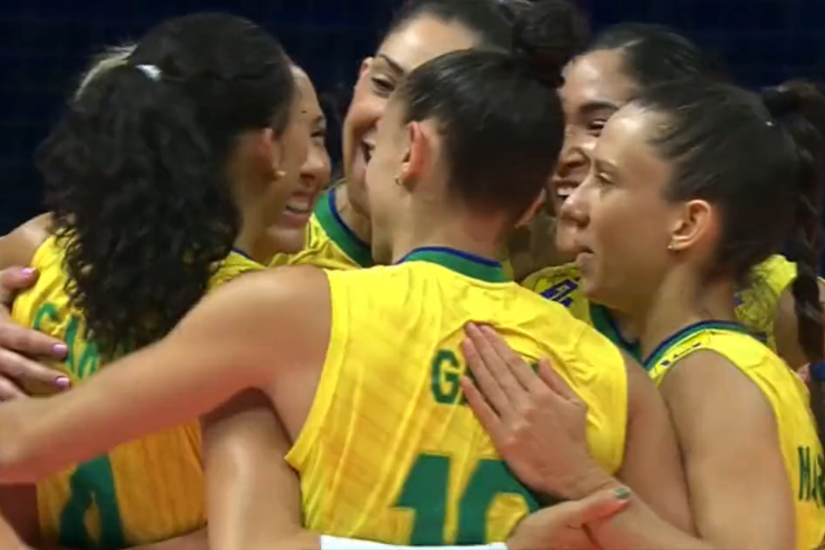 Brasil vira contra a Bélgica e avança no Mundial de vôlei feminino -  Superesportes