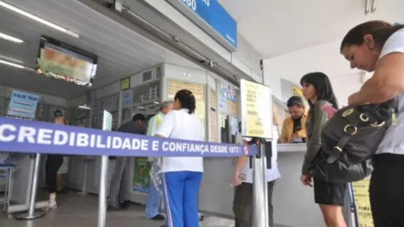 Caixa explica como contratar o empréstimo do Auxílio Brasil na lotérica