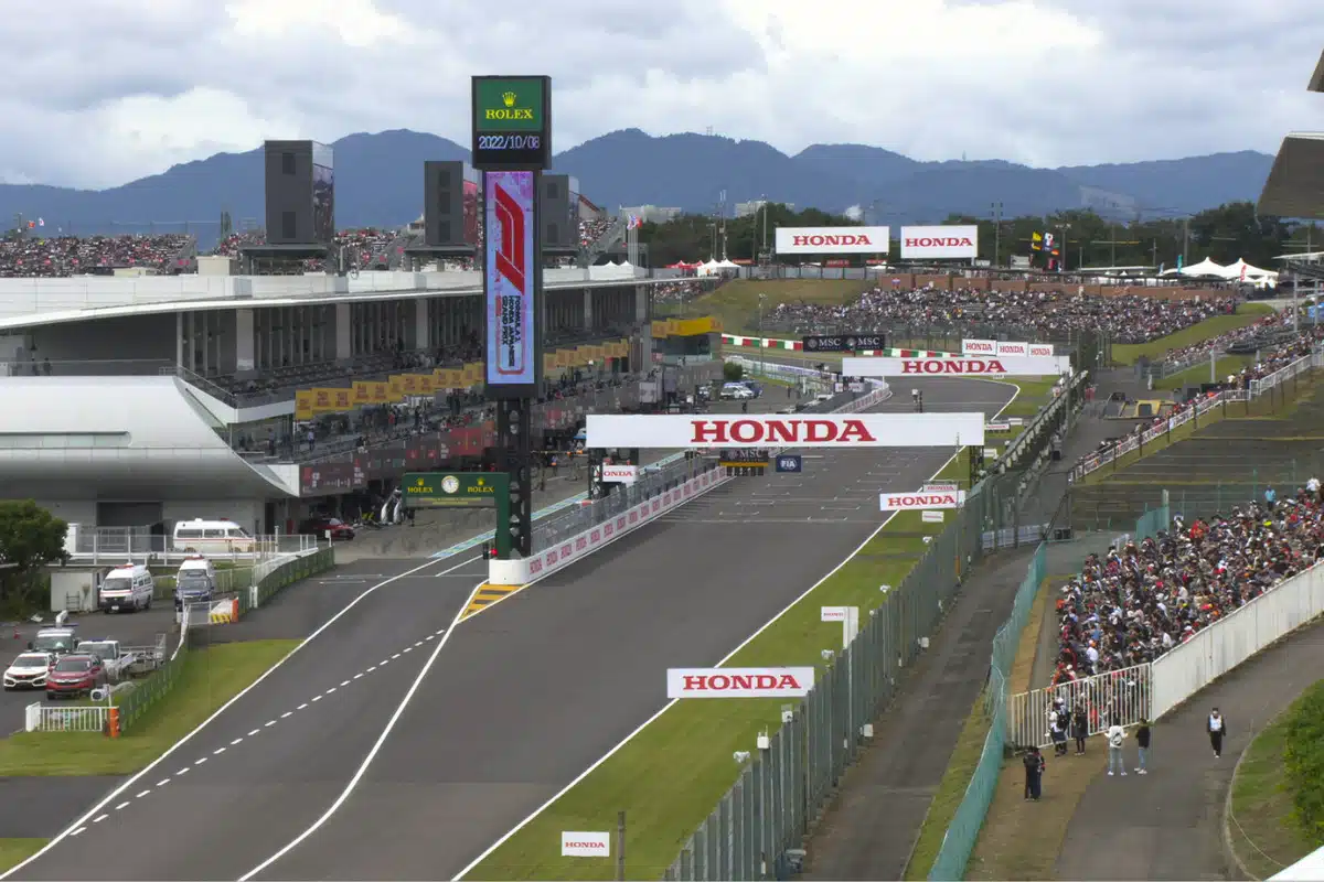 horario da corrida f1 amanhã