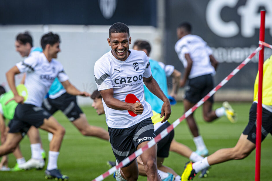 Onde assistir Osasuna x Valencia