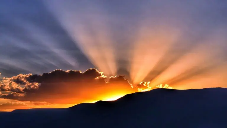 Oração da manhã de hoje para rezar ao acordar, 13 de outubro de 2022