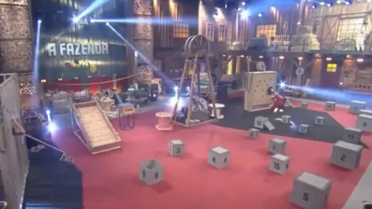 A Fazenda 2022: que horas começa a Prova de Fogo hoje (30/10)