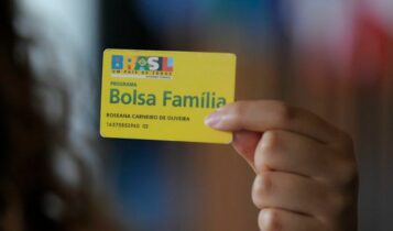 bolsa família vai voltar