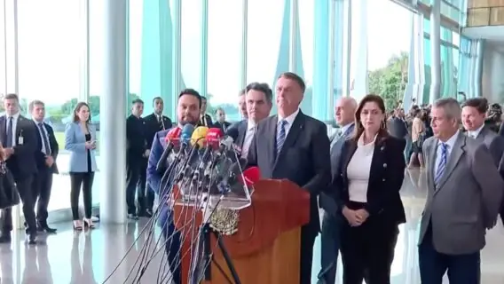 Veja pronunciamento do Bolsonaro na íntegra após derrota para Lula